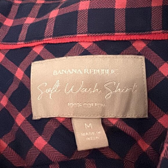 Banana Republic Red & Navy Blue Plaid Flannel Long Sleeve Shirt- Medium - Picture 3 of 4